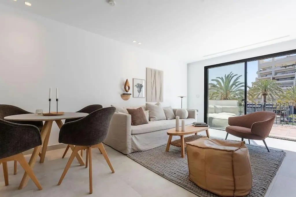 Stylish 1 Bedroom Apartment In Puerto Banus contacts